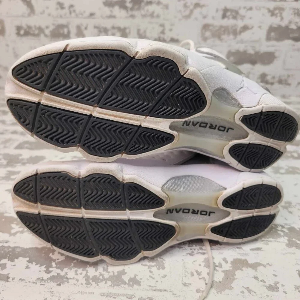 Nike Air Jordan OG‎ White Metallic Silver Women's Size 9.5